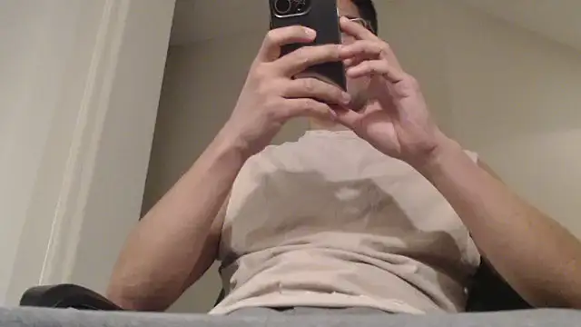 Snapshot of SebastianReiss chatting on January 13, 2026, 4:05 am SebastianReiss online show from January 13, 2026, 4:05 am