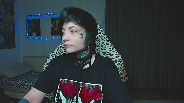 acid trip1l online show from October 12, 2025, 8:21 pm