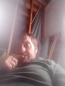 N8daMac online show from February 7, 2025, 2:37 pm