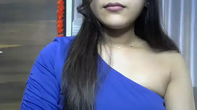 selen 5 online show from October 17, 2025, 6:43 pm