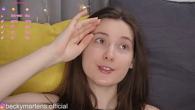 Snapshot of BeckyMartens chatting on February 8, 2026, 4:43 am BeckyMartens online show from February 8, 2026, 4:43 am