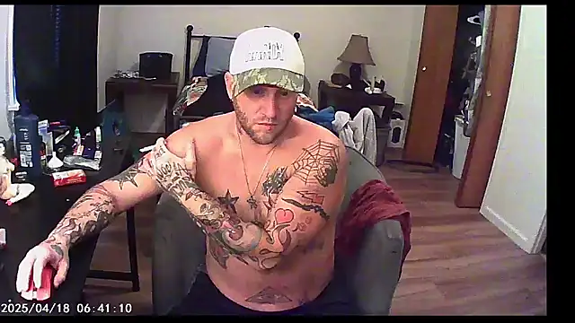 Livingpuddle online show from August 2, 2026, 5:54 pm