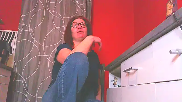 Snapshot of jennylovence chatting on February 9, 2025, 3:34 pm jennylovence online show from February 9, 2025, 3:34 pm