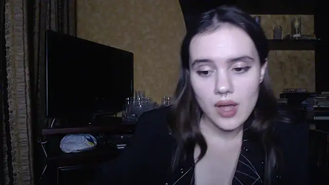 Veronika kruk online show from December 23, 2024, 8:25 pm