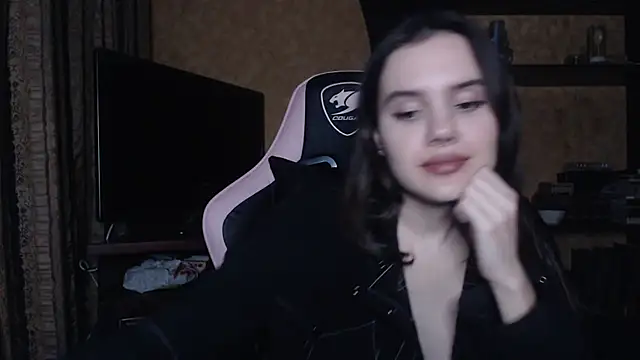 Veronika kruk online show from January 18, 2025, 6:32 pm