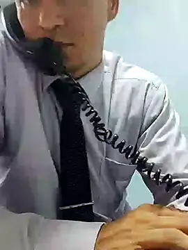 Snapshot of Business_dickkk chatting on December 17, 2024, 3:06 pm Business dickkk online show from December 17, 2024, 3:06 pm