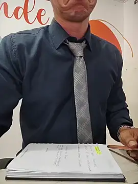 Snapshot of Business_dickkk chatting on November 5, 2025, 3:26 pm Business dickkk online show from November 5, 2025, 3:26 pm