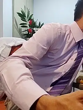 Snapshot of Business_dickkk chatting on February 27, 2025, 7:15 pm Business dickkk online show from February 27, 2025, 7:15 pm