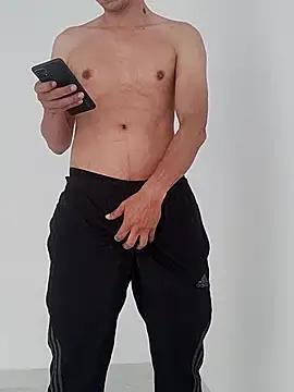 Snapshot of Business_dickkk chatting on February 9, 2025, 1:35 pm Business dickkk online show from February 9, 2025, 1:35 pm