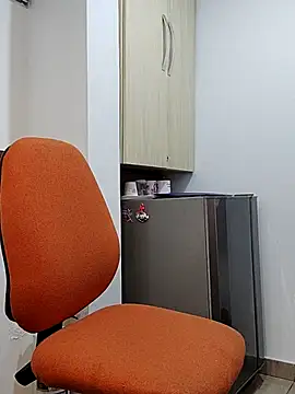 Snapshot of Business_dickkk chatting on March 4, 2025, 9:22 pm Business dickkk online show from March 4, 2025, 9:22 pm