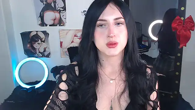 Snapshot of Evelyn_Sheeran chatting on July 2, 2026, 6:30 am Evelyn Sheeran online show from July 2, 2026, 6:30 am