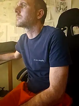 verylargecock online show from February 16, 2026, 5:50 am