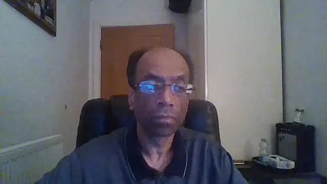 rauncher1 online show from November 9, 2025, 1:20 am