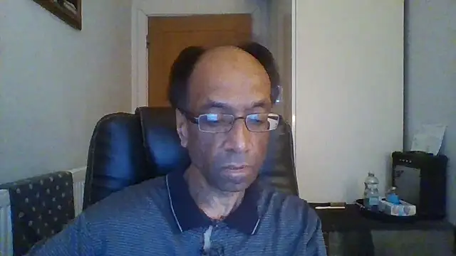 rauncher1 online show from November 21, 2025, 8:57 am