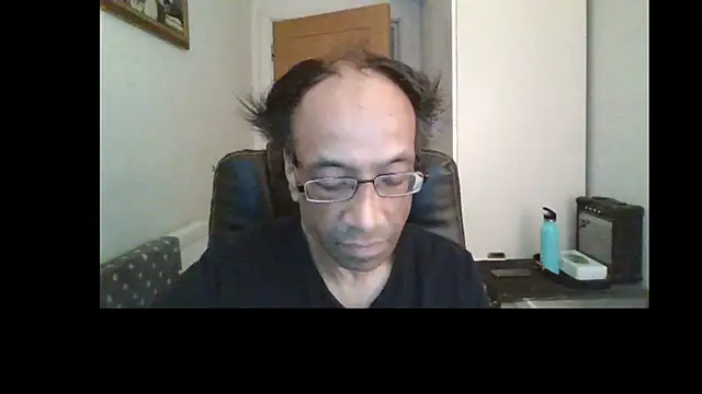 rauncher1 online show from May 26, 2026, 8:01 am