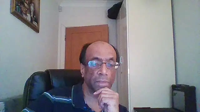 rauncher1 online show from February 25, 2025, 2:48 pm