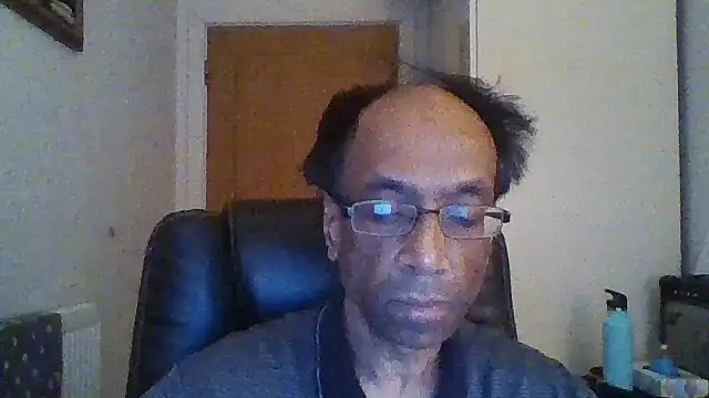 rauncher1 online show from December 4, 2025, 11:53 am