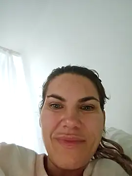 FeliciaKrige online show from December 20, 2025, 12:52 pm