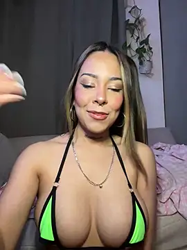 Snapshot of LilEuphoria chatting on March 12, 2026, 4:40 am LilEuphoria online show from March 12, 2026, 4:40 am