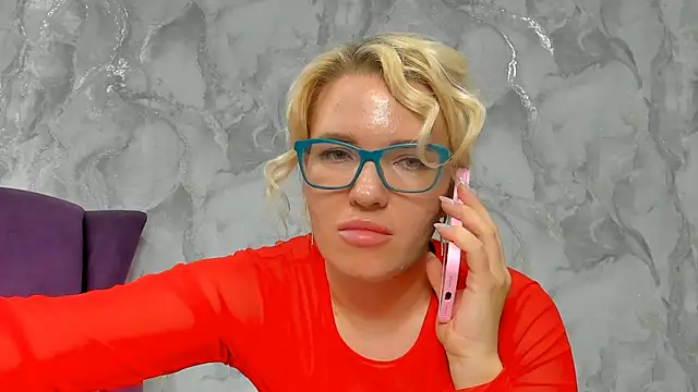 succubus online show from October 8, 2025, 9:15 pm