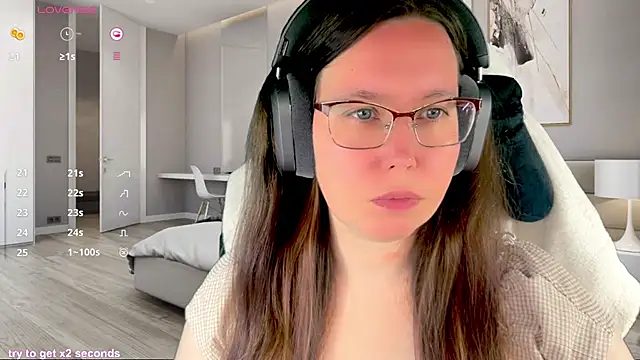 Snapshot of Victoria_Romans chatting on June 23, 2026, 5:00 pm Victoria Romans online show from June 23, 2026, 5:00 pm