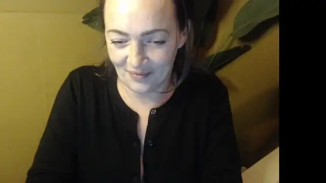 cloe85nl online show from November 18, 2025, 11:57 am