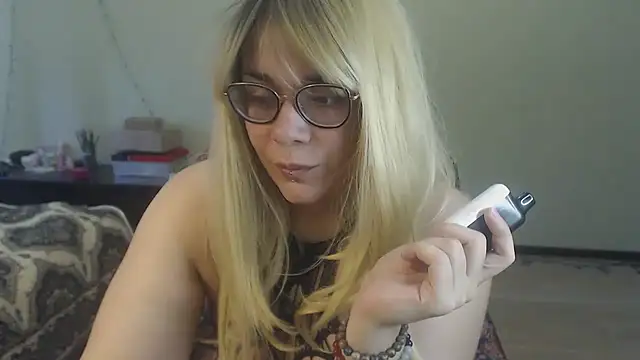 Snapshot of BoobliciousNat chatting on July 13, 2026, 11:20 am BoobliciousNat online show from July 13, 2026, 11:20 am