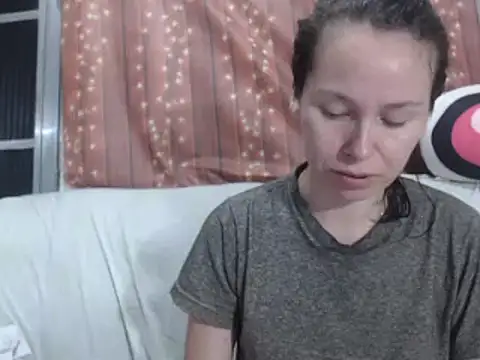 Venusluxodomme online show from February 5, 2026, 11:11 pm