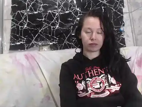 Snapshot of Venusluxodomme chatting on June 12, 2026, 10:18 pm Venusluxodomme online show from June 12, 2026, 10:18 pm