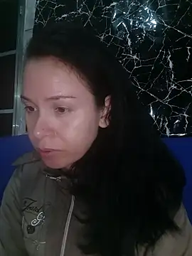 Snapshot of Venusluxodomme chatting on July 8, 2026, 4:02 am Venusluxodomme online show from July 8, 2026, 4:02 am