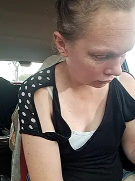 TryingWind online show from April 18, 2026, 6:27 am