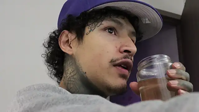 trieone online show from November 20, 2025, 3:51 am