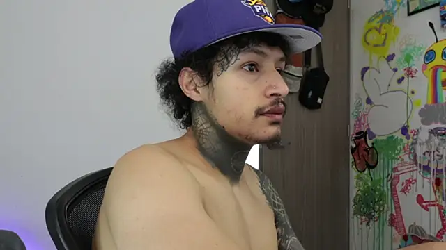 trieone online show from March 4, 2026, 1:41 pm