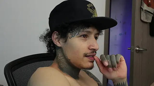 trieone online show from January 31, 2026, 10:08 pm