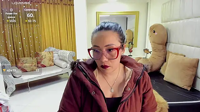 gaby trent online show from February 27, 2025, 9:25 pm