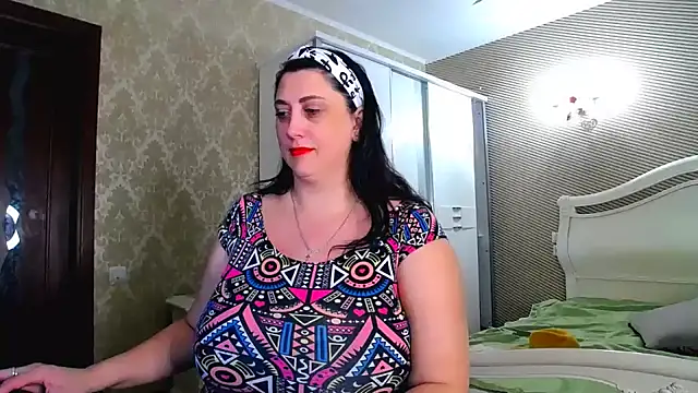 Evelyn Shy online show from February 6, 2025, 3:20 pm