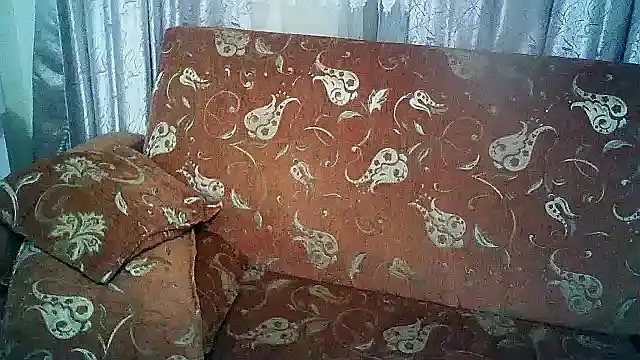 husoizmir online show from March 20, 2025, 9:46 pm