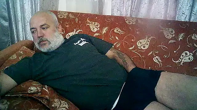 husoizmir online show from March 19, 2025, 11:17 am