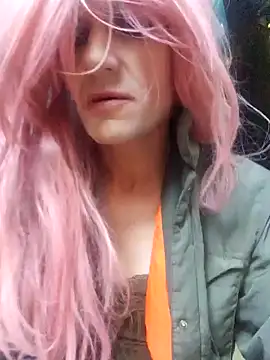 KandiK37 online show from January 28, 2025, 7:21 pm