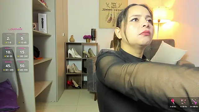 Snapshot of samantha_hot20 chatting on February 12, 2026, 1:11 pm samantha hot20 online show from February 12, 2026, 1:11 pm