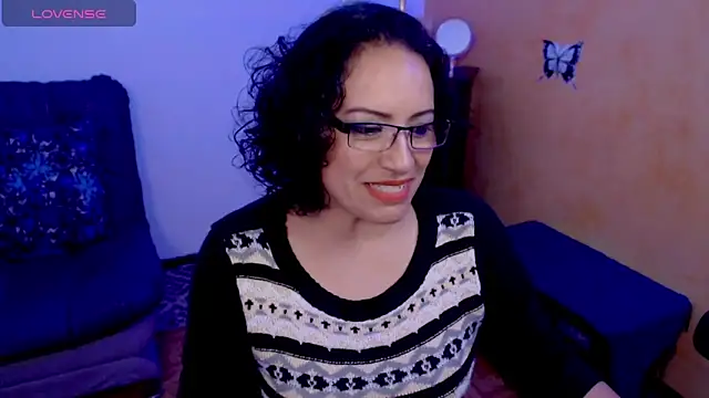 scarlet wet online show from December 19, 2024, 10:53 pm