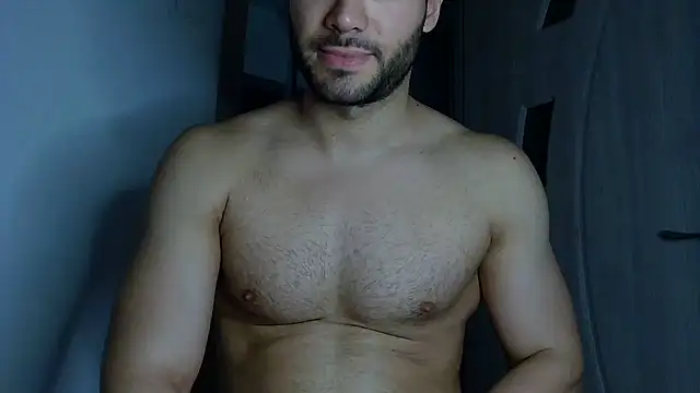 Justynn1 online show from July 7, 2026, 8:56 pm