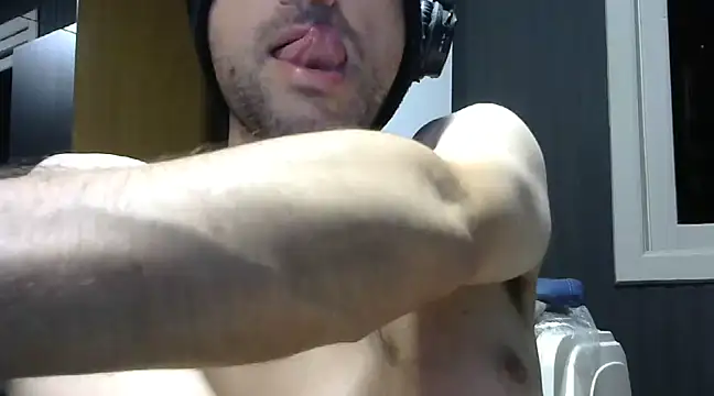 gauchors20 online show from February 15, 2025, 3:20 am