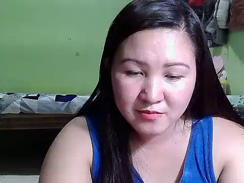 Snapshot of hornyclit_4u chatting on March 12, 2025, 8:30 am hornyclit 4u online show from March 12, 2025, 8:30 am