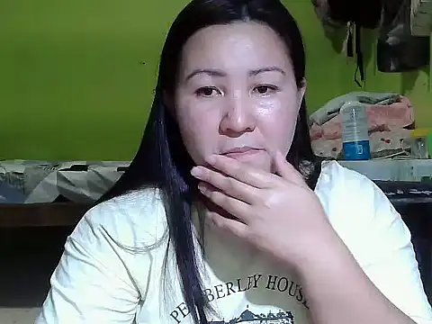 Snapshot of hornyclit_4u chatting on March 15, 2025, 6:36 am hornyclit 4u online show from March 15, 2025, 6:36 am