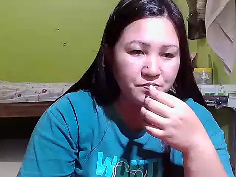 Snapshot of hornyclit_4u chatting on March 21, 2025, 6:38 am hornyclit 4u online show from March 21, 2025, 6:38 am