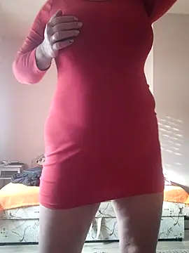 Snapshot of Elza01 chatting on November 8, 2025, 7:45 am Elza01 online show from November 8, 2025, 7:45 am