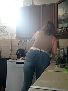 Snapshot of Elza01 chatting on March 23, 2026, 7:30 am Elza01 online show from March 23, 2026, 7:30 am