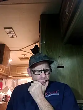 nicali78 online show from October 4, 2025, 8:49 am