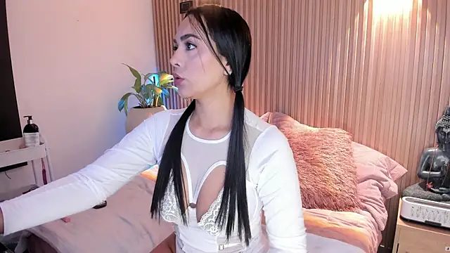 AMELIE xx online show from January 15, 2026, 1:47 pm